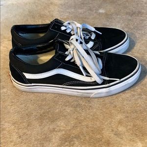 Black striped vans
